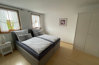 Ferienwohnung Ahrtalfreude Beispiel Schlafzimmer Dieses Bild zeigt eines der Schlfzimmer der Ferienwohnung Ahrtalfreude