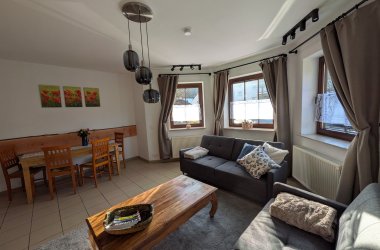 Dieses Foto zeigt das Wohnzimmer der Ferienwohnung Jonas