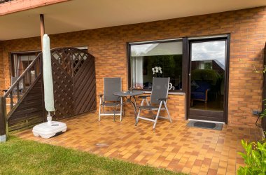 Dieses Foto zeigt die Terrasse der Ferienwohnung Rosenzauber