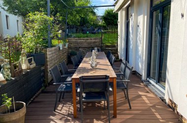 Terrasse Gästehaus Tappes Hofgarten Dieses Foto zeigt die Terrasse des Gästehauses Tappes Hofgarten
