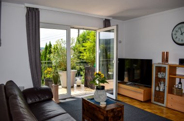 Wohnzimmer Superior Apartment Ferienwohnung Ahrtalblick Dieses Foto zeigt das Wohnzimmer des Superior Apartments Ferienwohnung Ahrtalblick