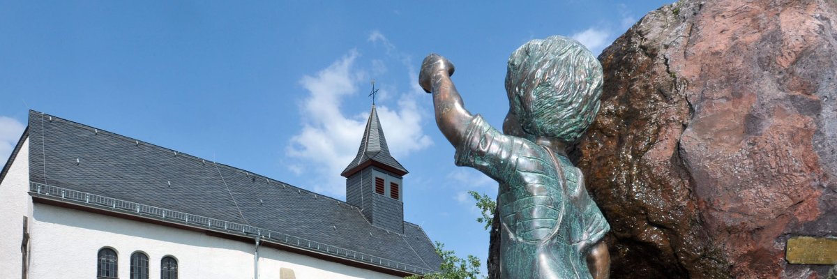 Brunnen in Koisdorf Dieses Foto zeigt den Brunnen in Koisdorf