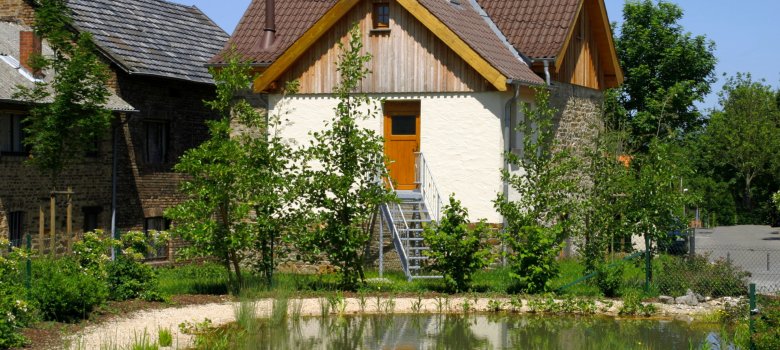 Backes in Westum Dieses Foto zeigt das alte Backeshaus in Westum
